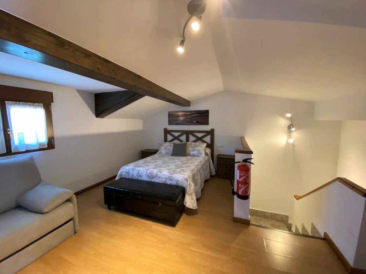 Casa Maribel Onís Buitenkant foto